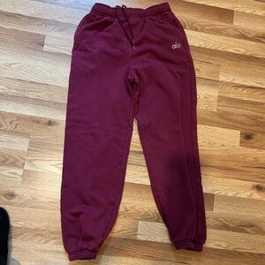 ALO Yoga accolade Joggers size small